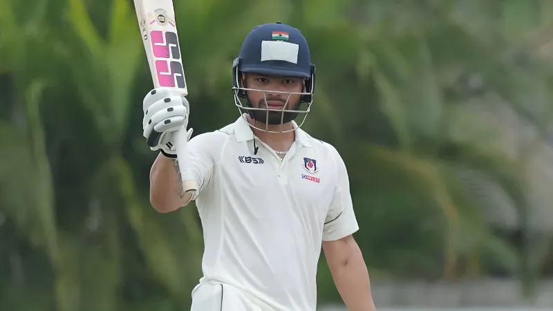 Who Are the 5 Indian Cricketers Treating the Vijay Hazare Trophy as a "Career Interview"