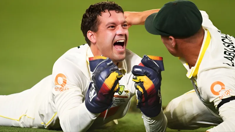 What Is the "Controlled Chaos" Drill That Makes Alex Carey So Sharp