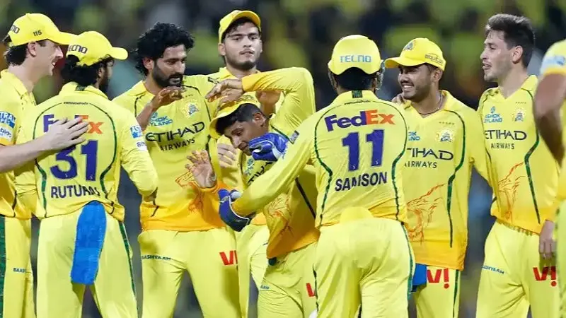 Why CSK’s IPL 2026 Death Bowling Is the Worst Among All Teams (SEO image)