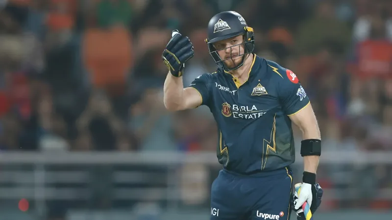 Why GT’s Glenn Phillips Problem Makes RCB Favourites at Chinnaswamy in IPL 2026 Match 34 (SEO image)