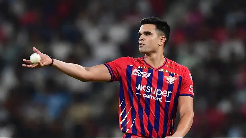 What Does Arjun Tendulkar’s Long Wait for IPL 2026 Debut Tell Us About His Future? (SEO image)