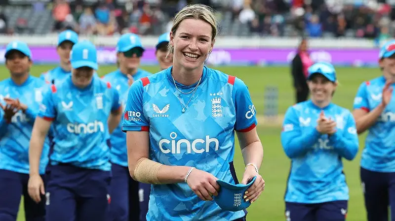 Why Is Lauren Bell England’s Most Important Bowler at the Women’s T20 World Cup 2026? (SEO image)