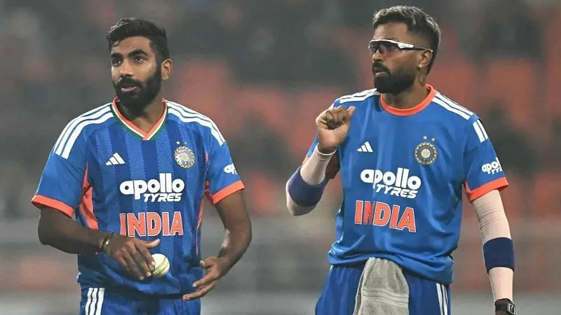 Which Indian Bowlers Have the Best T20I Record Specifically on English Soil Against England? (SEO image)