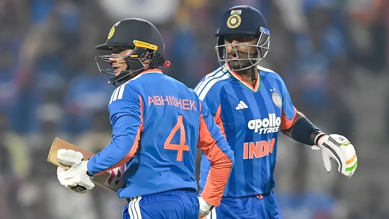 How Did Abhishek Sharma Reach 2,000 T20I Runs in Fewer Balls Than Suryakumar Yadav? (SEO image)